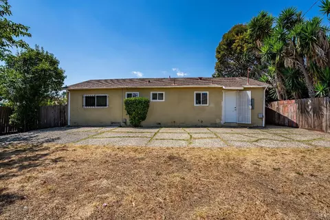 100 Janice St, Vallejo, CA 94589 photo 31