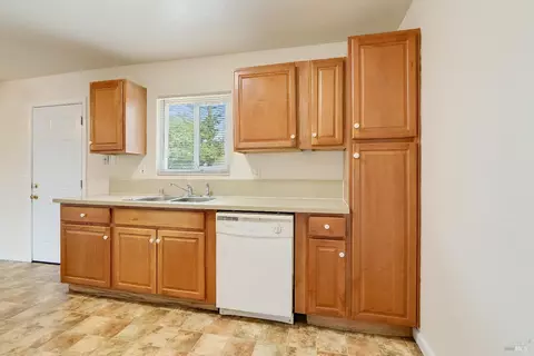100 Janice St, Vallejo, CA 94589 photo 11