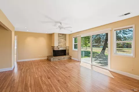 142 Temelec Cir, Sonoma, CA 95476 photo 11