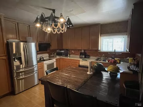 561 E D St, Dixon, CA 95620 photo 20