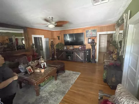 561 E D St, Dixon, CA 95620 photo 14