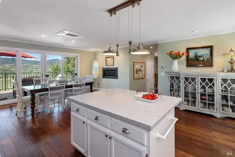 26660 River Rd, Cloverdale, CA 95425 photo 9