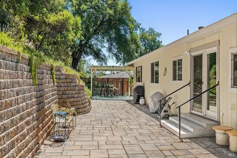 26660 River Rd, Cloverdale, CA 95425 photo 37