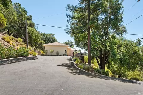 26660 River Rd, Cloverdale, CA 95425 photo 4