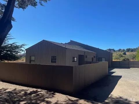40770 Leeward Rd, The Sea Ranch, CA 95497