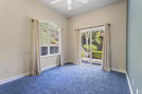 8016 Vertine Ct, Vallejo, CA 94591 photo 15