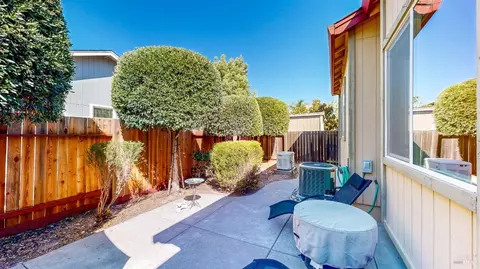 7825 Carano Way, Windsor, CA 95492 photo 57