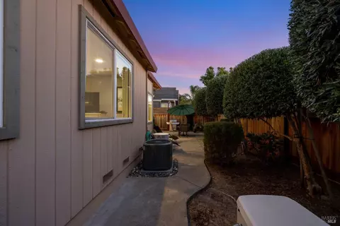 7825 Carano Way, Windsor, CA 95492 photo 52