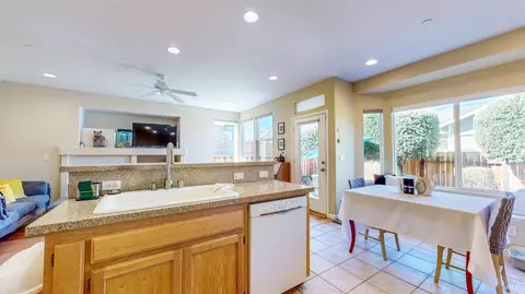 7825 Carano Way, Windsor, CA 95492 photo 15