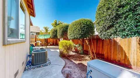 7825 Carano Way, Windsor, CA 95492 photo 53