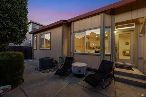 7825 Carano Way, Windsor, CA 95492 photo 48