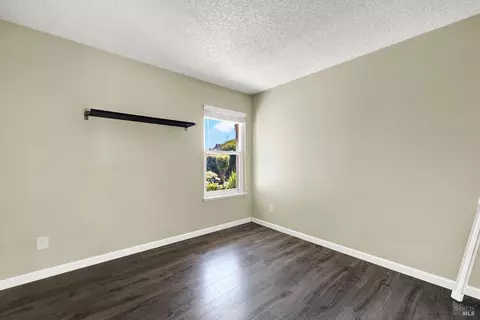 Bedroom - 193 Diamond Ct, Fairfield, CA 94533 photo 1 of 9