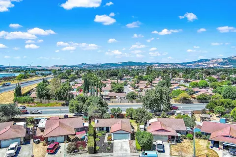 View/Area - 193 Diamond Ct, Fairfield, CA 94533 photo 5 of 5