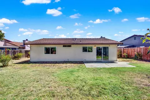 Exterior - 193 Diamond Ct, Fairfield, CA 94533 photo 18 of 25