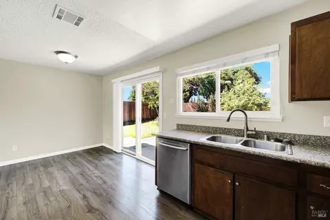 Other - 193 Diamond Ct, Fairfield, CA 94533 photo 3 of 8