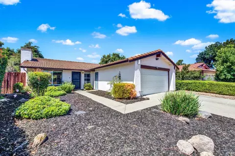 Exterior - 193 Diamond Ct, Fairfield, CA 94533 photo 8 of 25