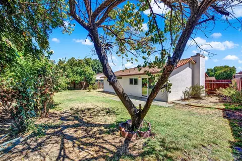 Exterior - 193 Diamond Ct, Fairfield, CA 94533 photo 16 of 25