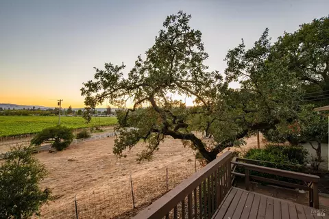 730 Brazil St, Sonoma, CA 95476