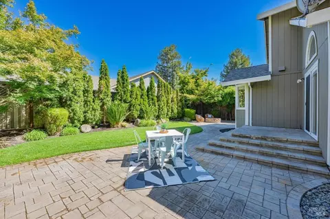 399 Wilson Ln, Windsor, CA 95492 photo 25