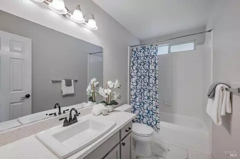 399 Wilson Ln, Windsor, CA 95492 photo 21
