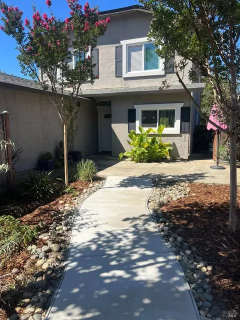 157 Peach St, Vallejo, CA 94589 photo 3