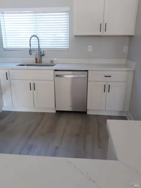 157 Peach St, Vallejo, CA 94589 photo 9