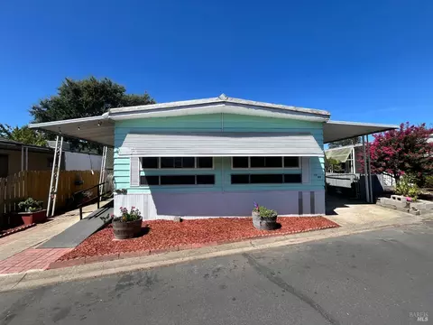 660 Leslie St #43, Ukiah, CA 95482