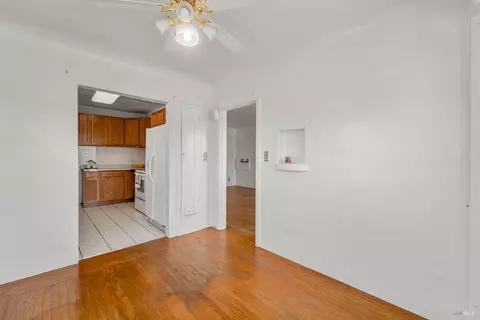 Dining - 214 12th St, Vallejo, CA 94590 photo 1 of 1