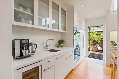 82 Walnut Ave, Mill Valley, CA 94941 photo 18