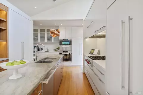 82 Walnut Ave, Mill Valley, CA 94941 photo 16