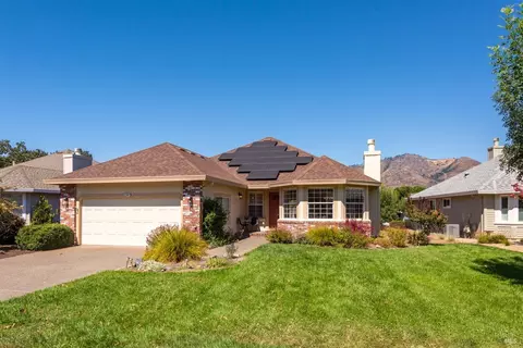 7997 Oakmont Dr, Santa Rosa, CA 95409