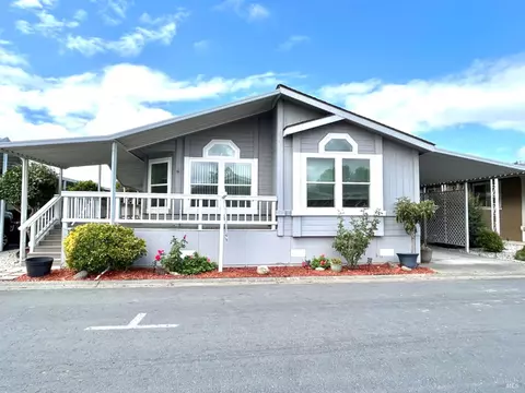191 Daisy Dr, Napa, CA 94558