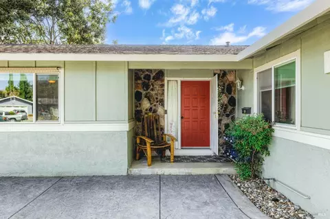 742 Corte Crestview, Vacaville, CA 95688 photo 2