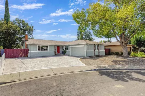 742 Corte Crestview, Vacaville, CA 95688