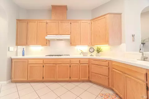 1320 Eagle Dr, Windsor, CA 95492 photo 16