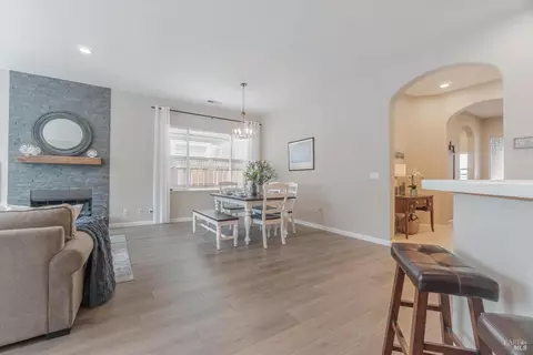 1320 Eagle Dr, Windsor, CA 95492 photo 14