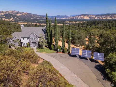 7050 Lorene Rd, Redwood Valley, CA 95470