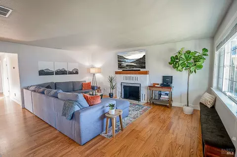 130 Marlene St, Ukiah, CA 95482 photo 6