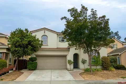10 Oakstone Ct, American Canyon, CA 94503