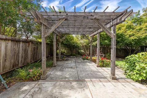 357 Breeden St, Santa Rosa, CA 95409 photo 24