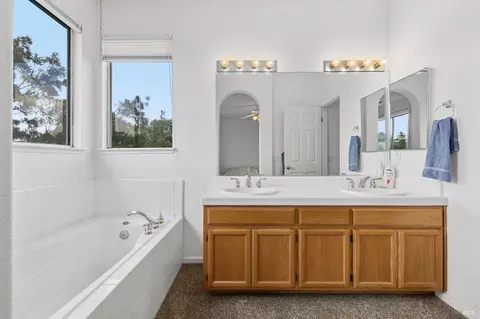 357 Breeden St, Santa Rosa, CA 95409 photo 17