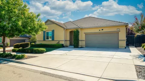 5279 Perry Polk Dr, Fairfield, CA 94533