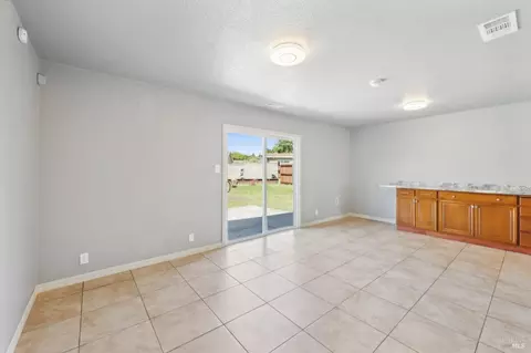 261 Cortland Cir, Vallejo, CA 94589 photo 9