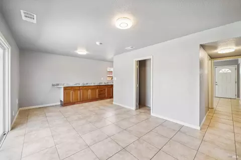 261 Cortland Cir, Vallejo, CA 94589 photo 12