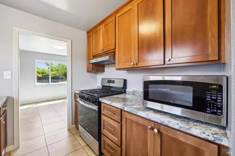 261 Cortland Cir, Vallejo, CA 94589 photo 15