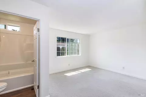 8553 Larch Ave, Cotati, CA 94931 photo 11