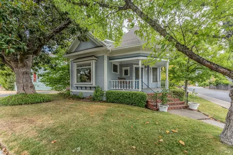 616 W Church St, Ukiah, CA 95482