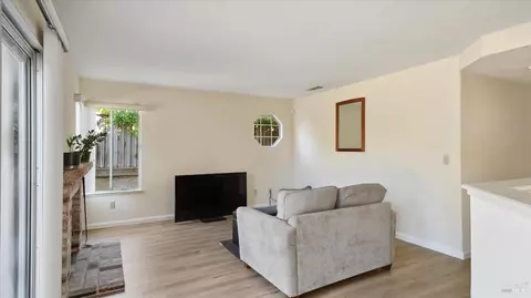 896 Britannia Dr, Vallejo, CA 94591 photo 13