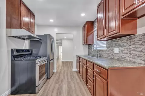 1710 Cutting Blvd, Richmond, CA 94804