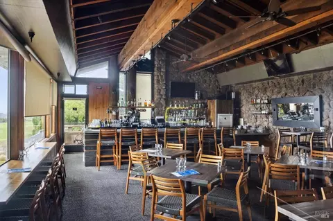 Dining - 20970 Heron Dr, Bodega Bay, CA 94923 photo 3 of 3